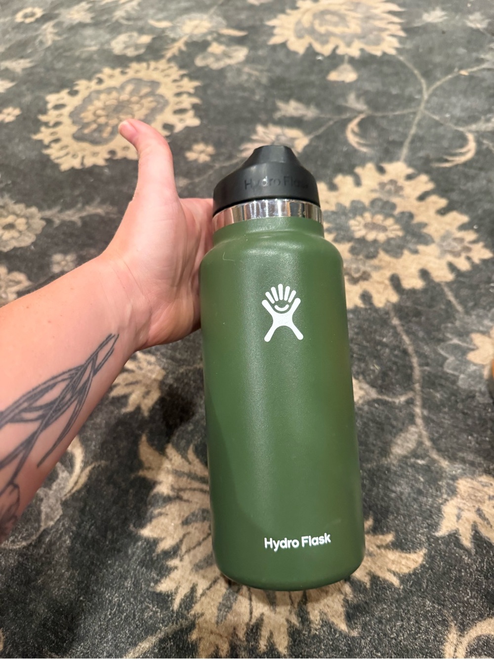 Hydro flask water bottle